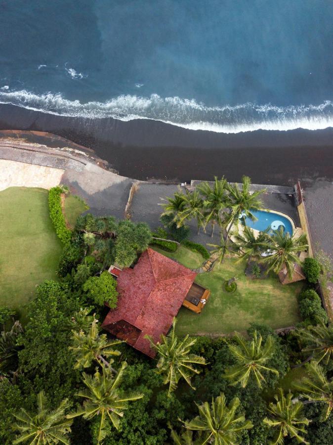 Secret Moon Beach House Jasri Exteriér fotografie
