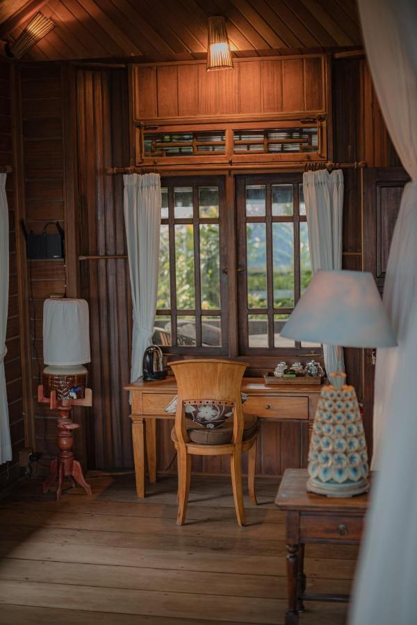 Secret Moon Beach House Jasri Exteriér fotografie