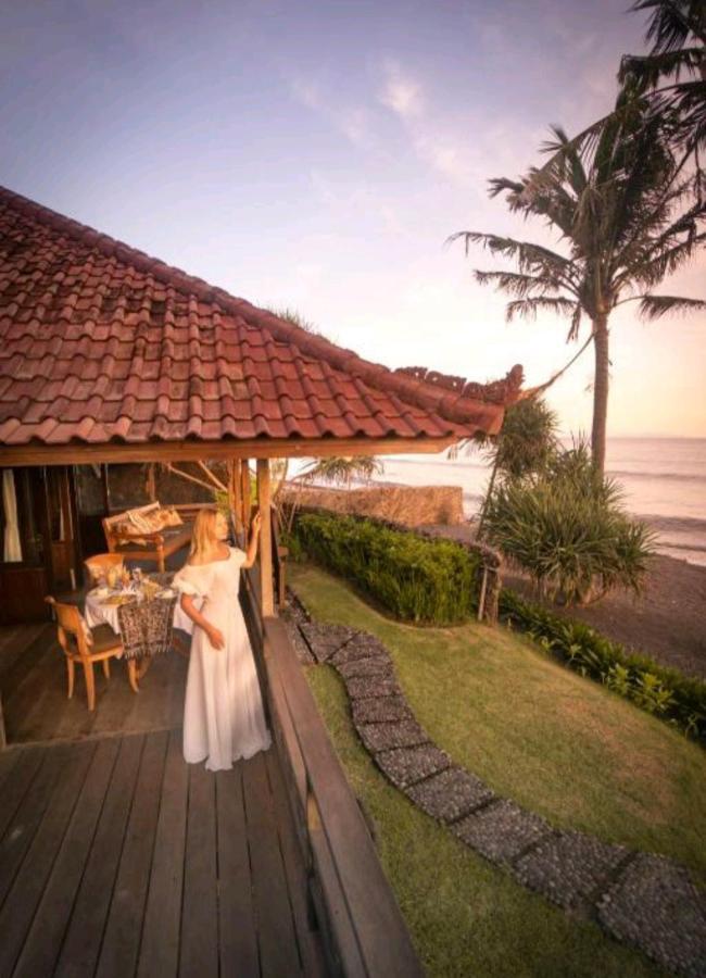 Secret Moon Beach House Jasri Exteriér fotografie