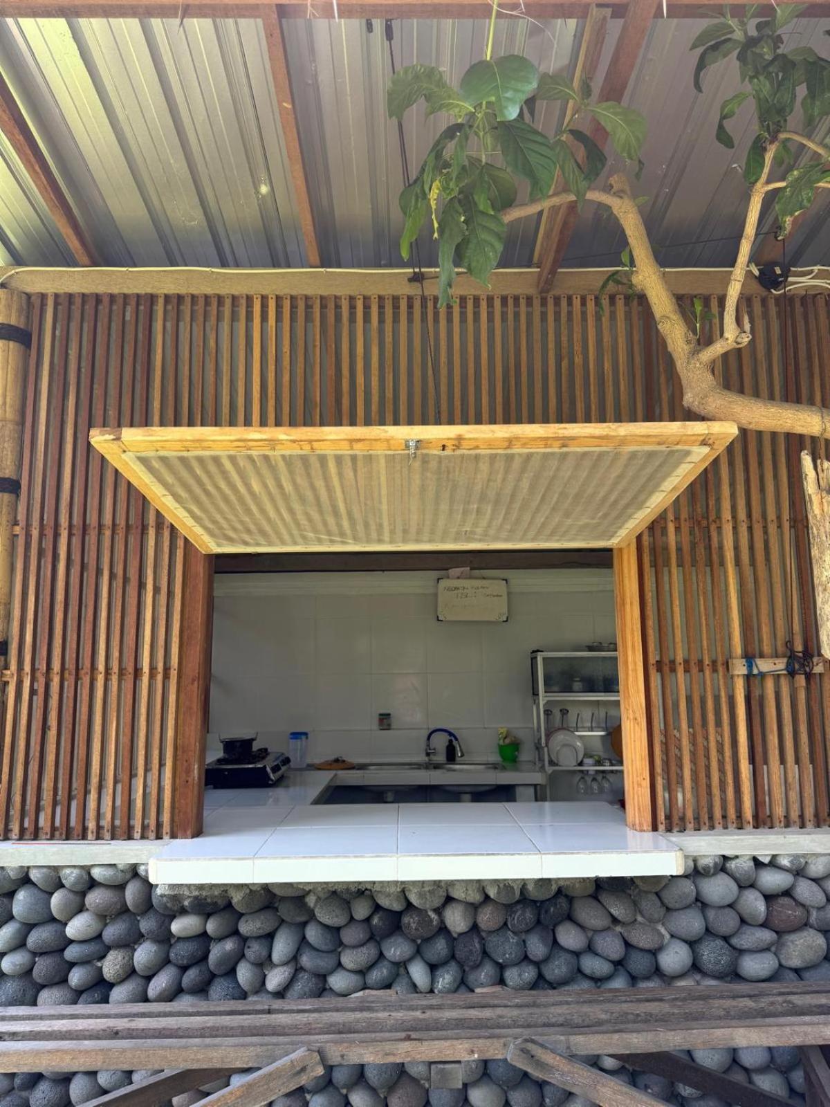 Secret Moon Beach House Jasri Exteriér fotografie
