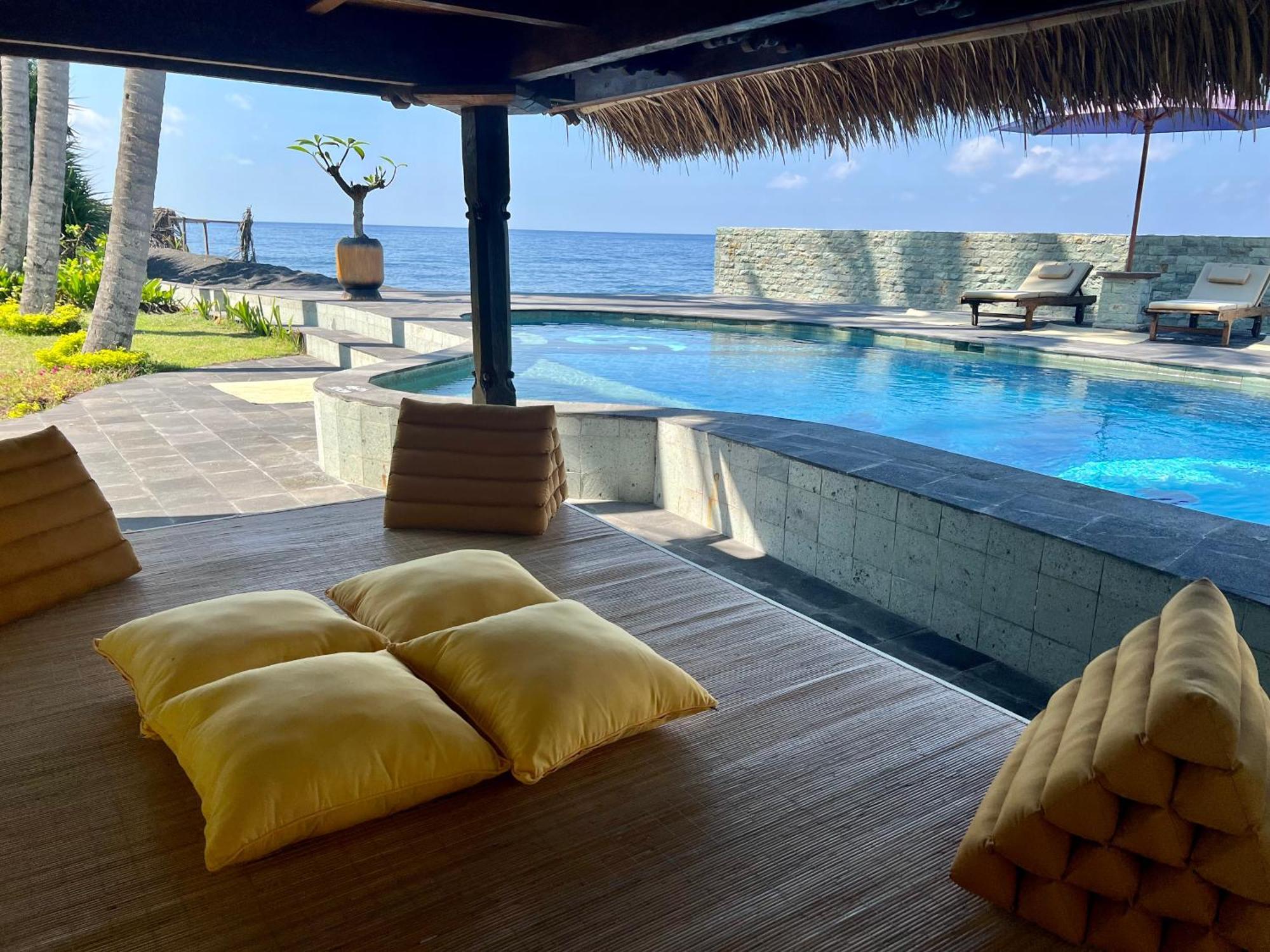 Secret Moon Beach House Jasri Exteriér fotografie
