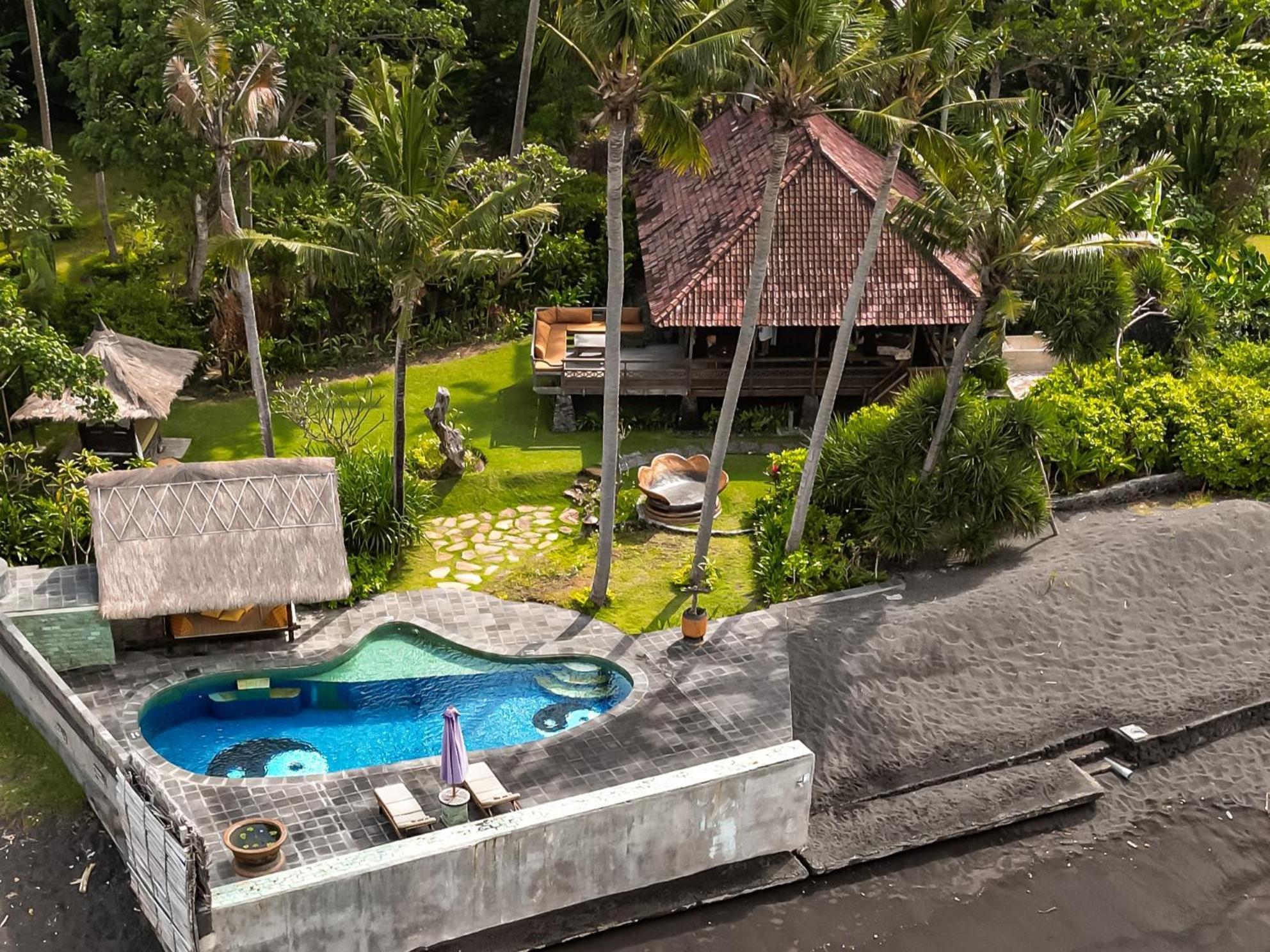 Secret Moon Beach House Jasri Exteriér fotografie